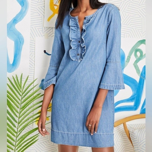 Draper James Dresses & Skirts - Draper James cotton chambray ruffle shift dress with bell sleeves size 0